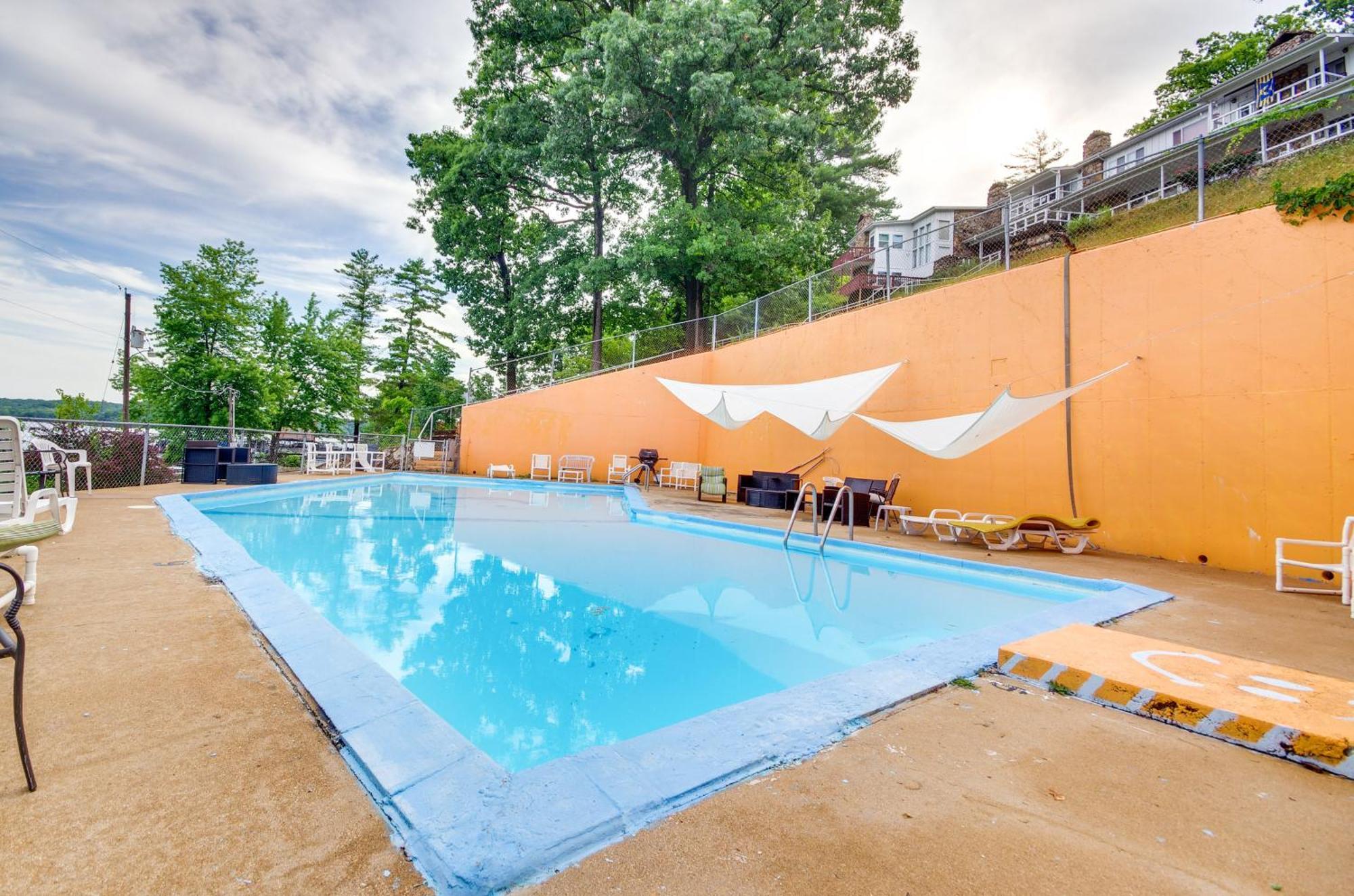 Cozy Lake Ozark Condo Rental With Grill, Pool Access Exteriér fotografie