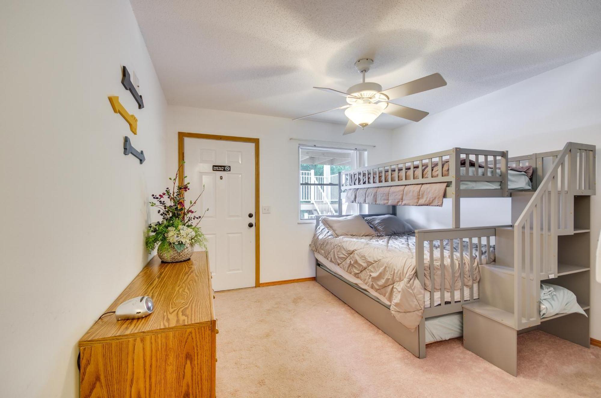 Cozy Lake Ozark Condo Rental With Grill, Pool Access Exteriér fotografie